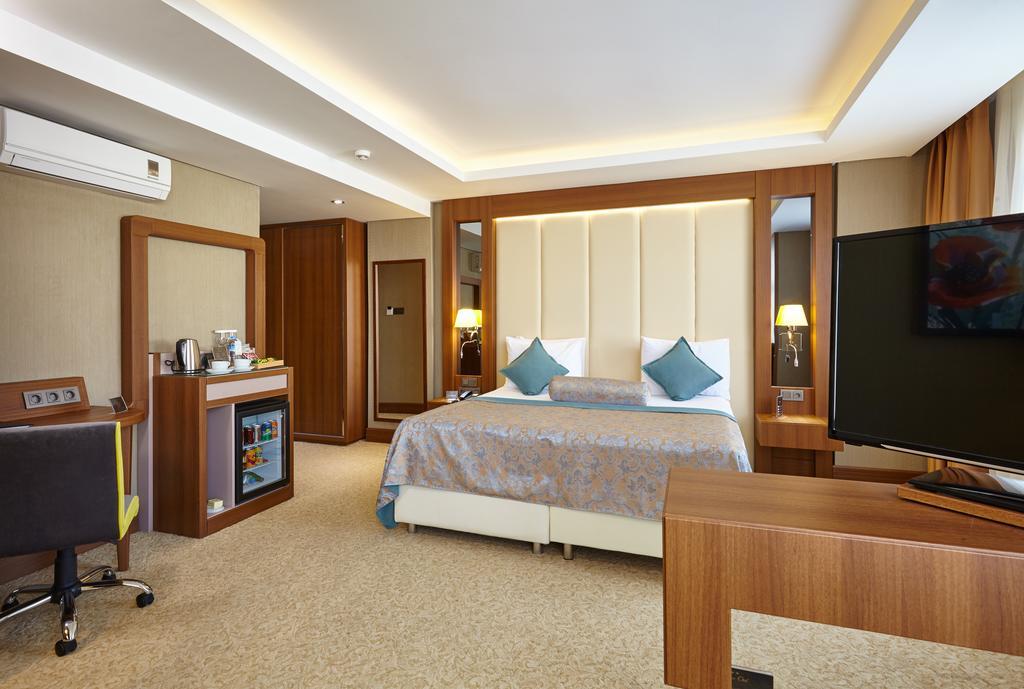 Buruciye Hotel Sivas Exteriör bild